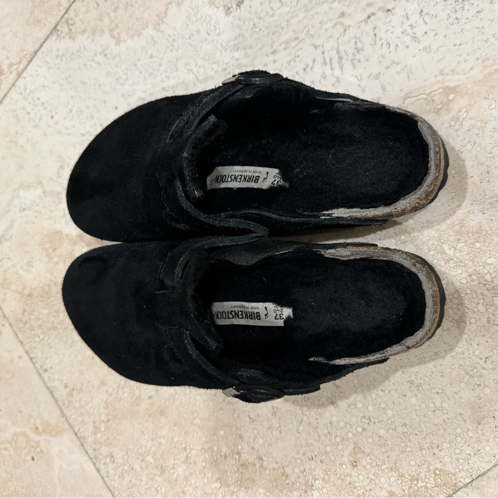 Shearling clog Boston